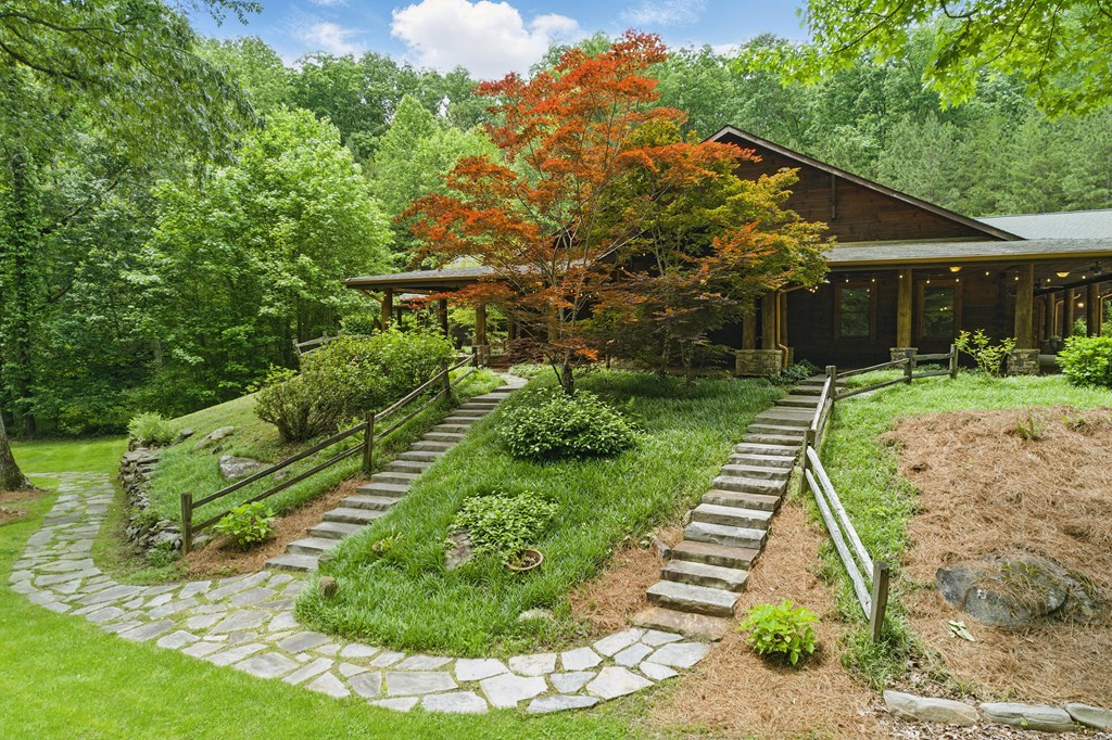 230 Old Mill White Road