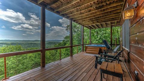 A home in Mineral Bluff