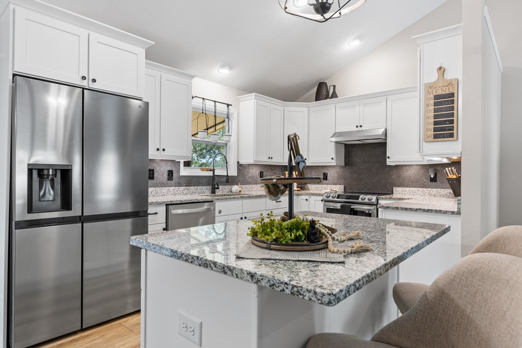 240 Upper Fox Trail