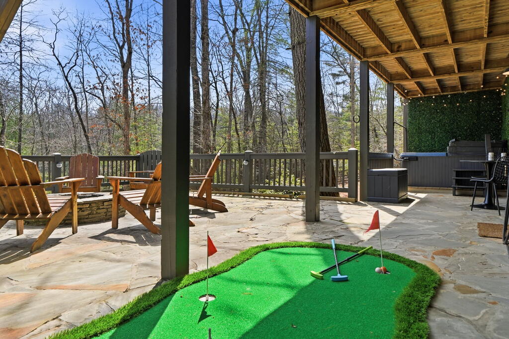 140 Black Oaks Road