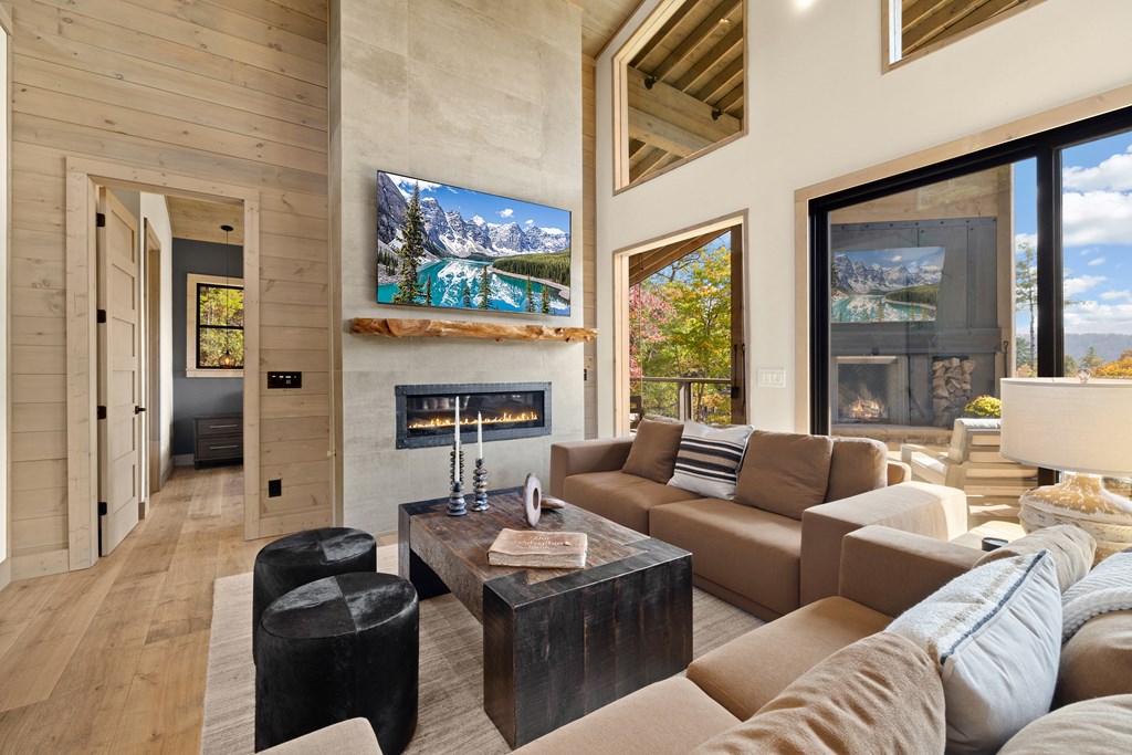 142 Sequoyah Ridge