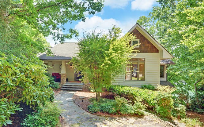 212 Windjammer Drive