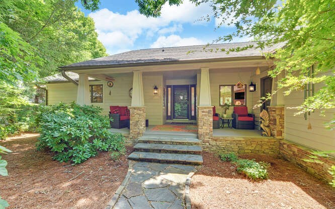 212 Windjammer Drive