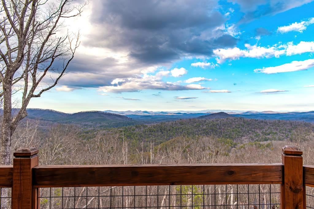 470 Skylight Drive