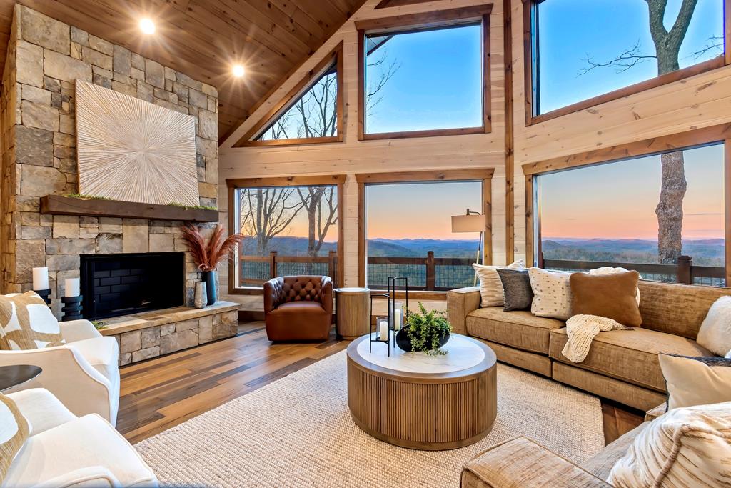 470 Skylight Drive