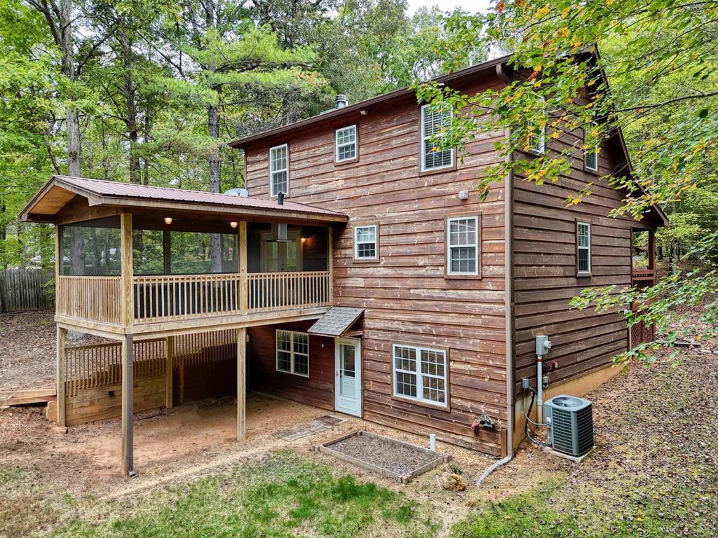 299 W John Smith Road