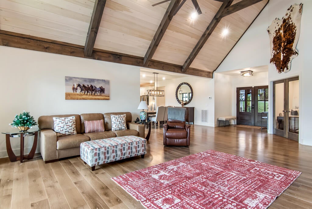 138 Clearview Lane