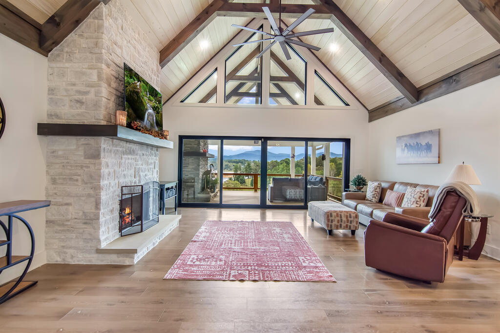 138 Clearview Lane