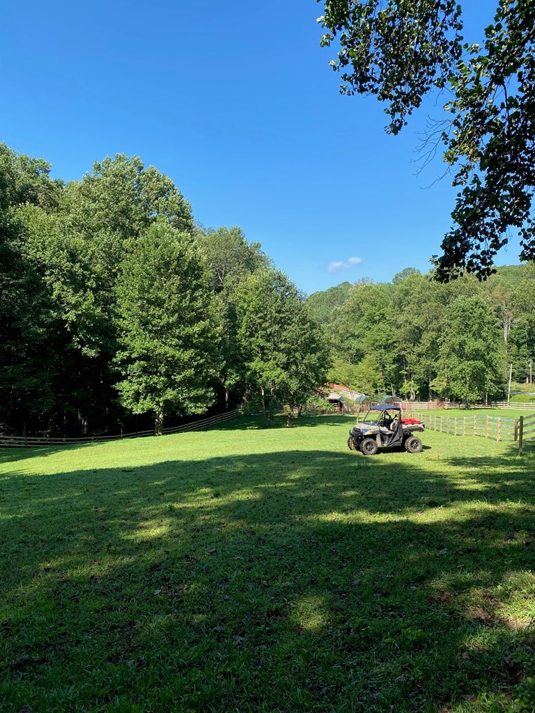 8954 Doublehead Gap Road