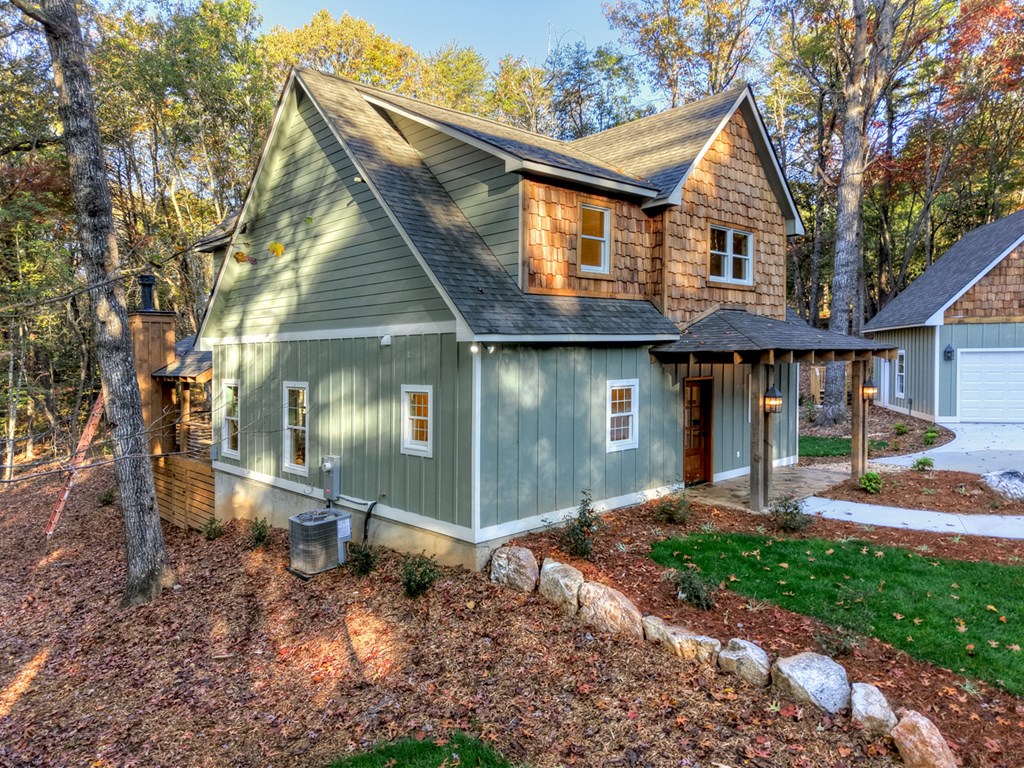 646 High Country Circle