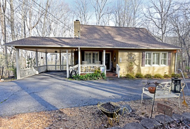 705 Laurel Ridge Drive