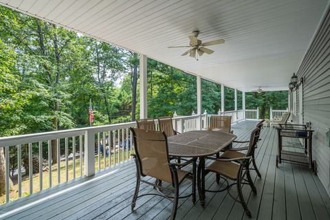 A home in Ellijay