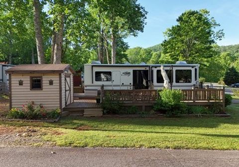 A home in Blairsville