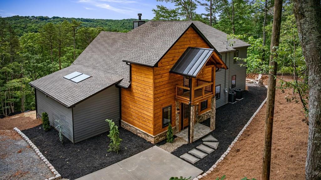 458 Palisade Drive