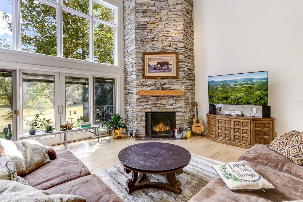 5981 Candy Mountain Road