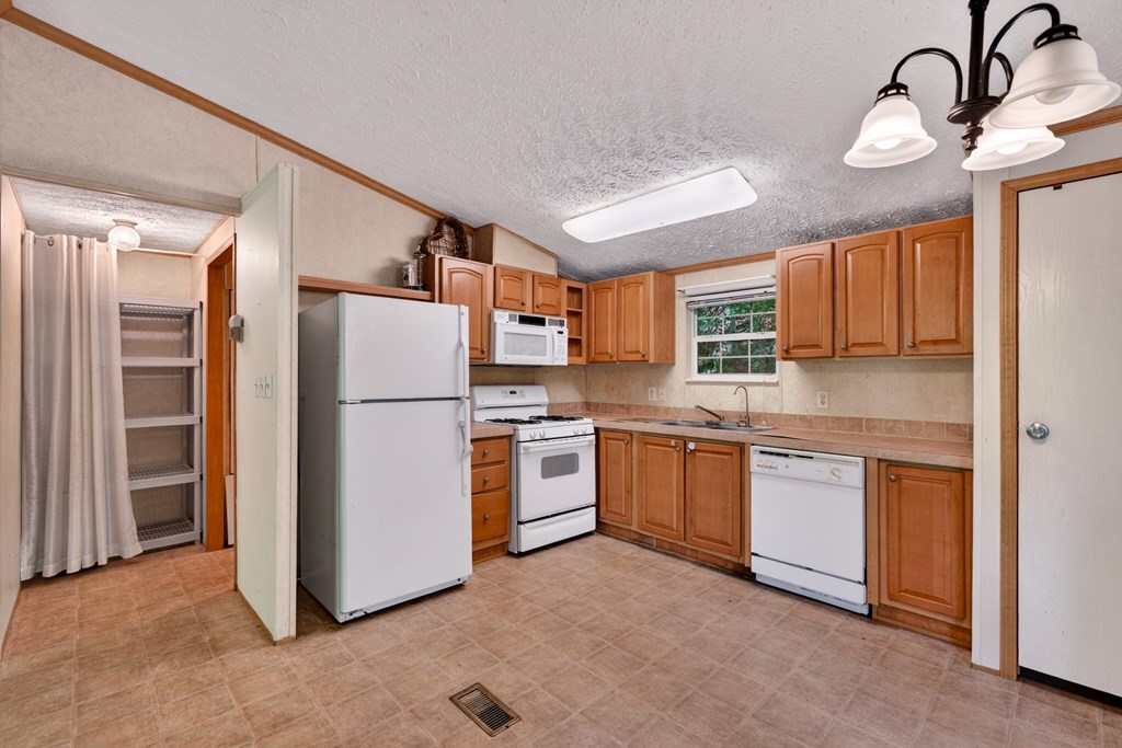 282 West Cherry