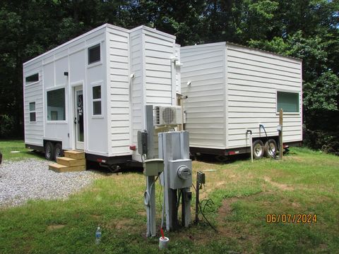 A home in Hayesville