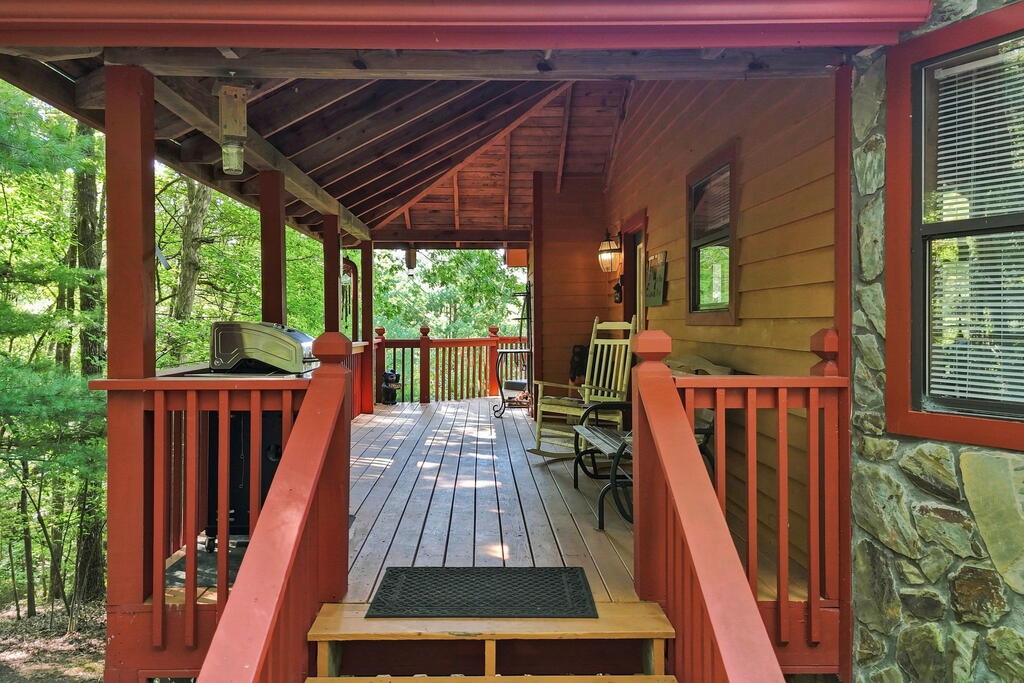 219 Nantahala Pass Road