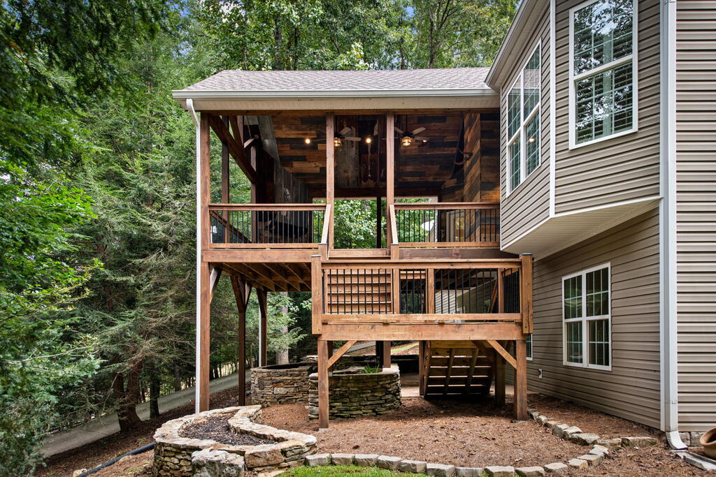 493 Blackberry Mountain Road