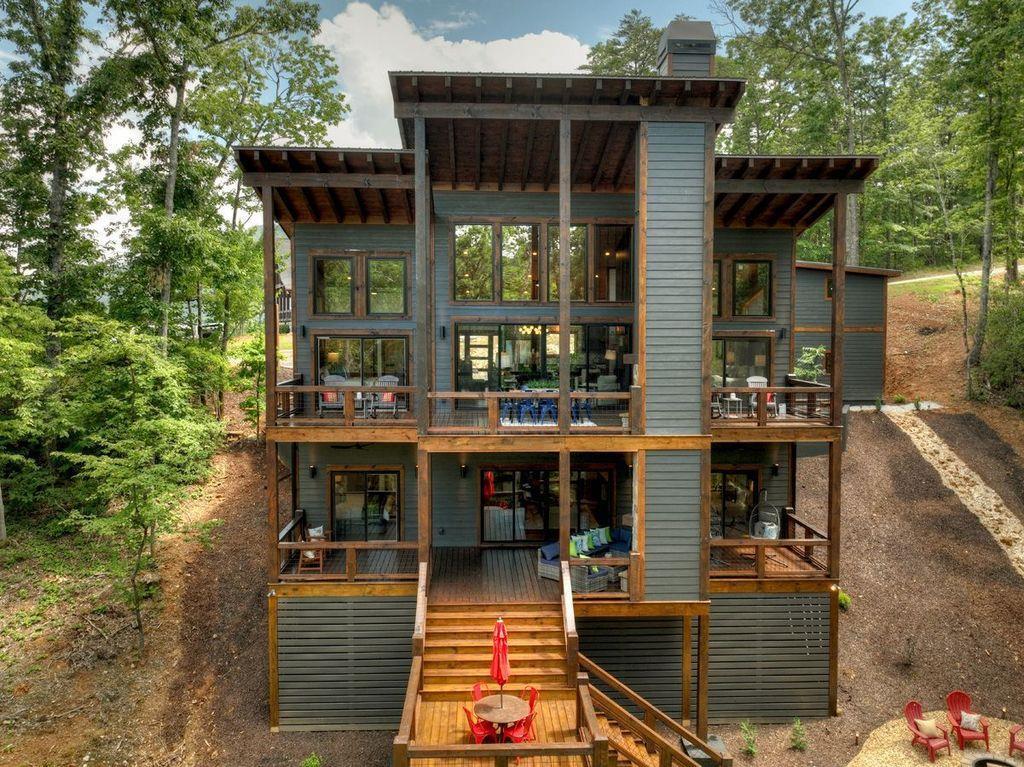 590 Deer Crest Road