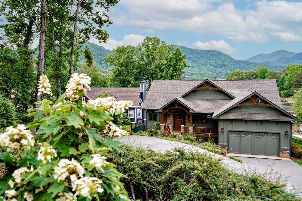 577 Beech Cove Drive