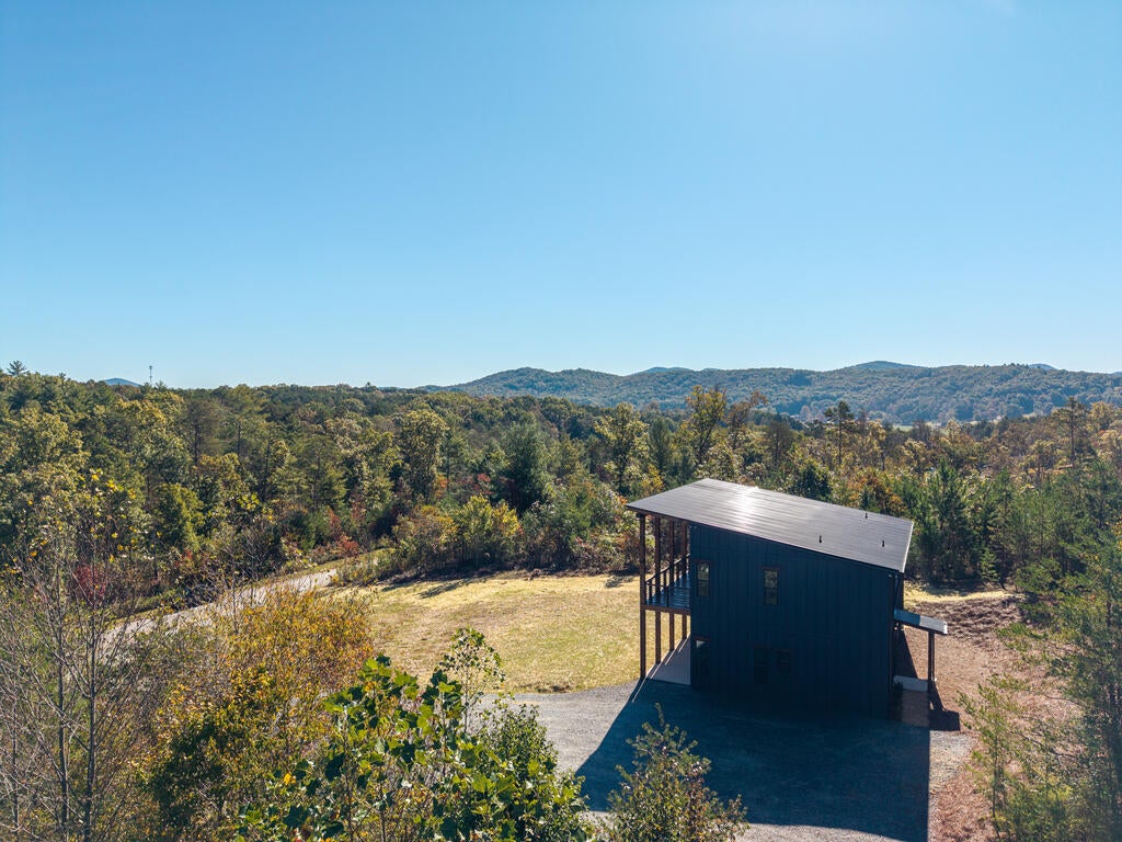 275 Blue Creek Road