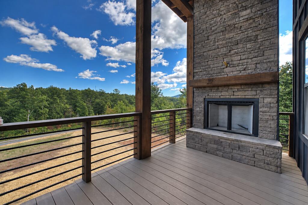275 Blue Creek Road