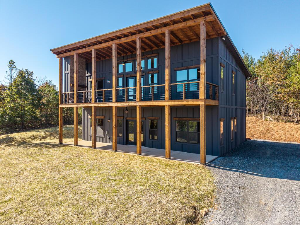 275 Blue Creek Road