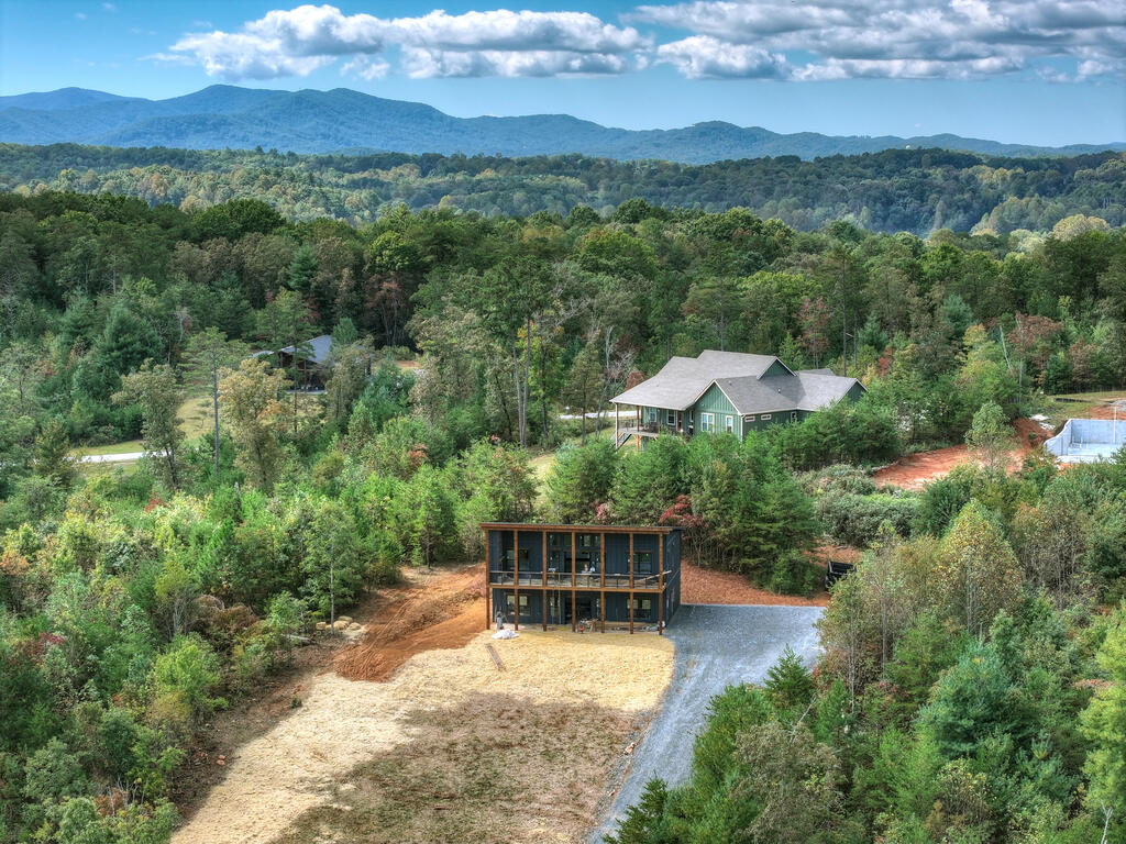 275 Blue Creek Road