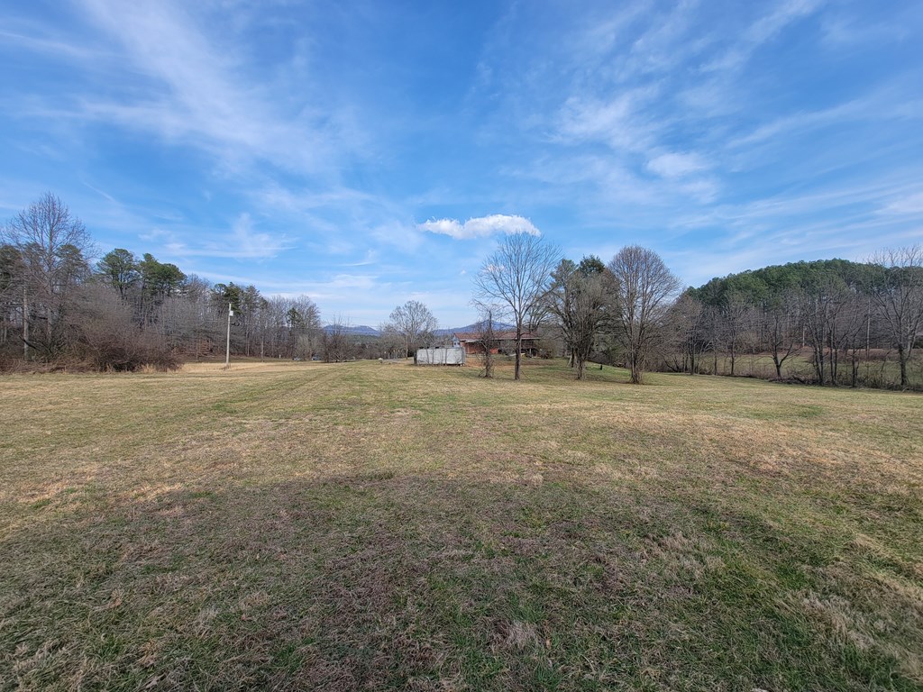 518 E Hwy 64