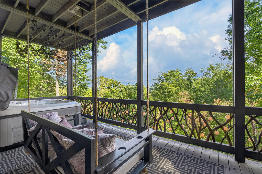 559 Overlook Trail