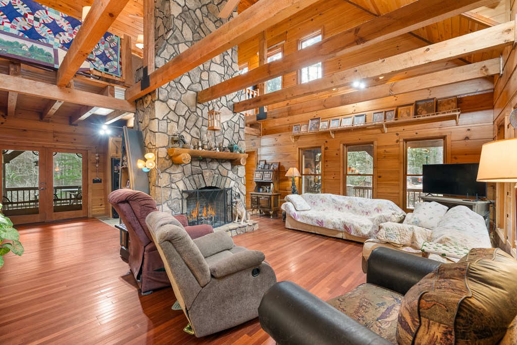336 Old Skeenah Gap Rd, Suches, GA, 30572, USA, 2 Bedrooms Bedrooms, ,4 BathroomsBathrooms,Residential,Active,336 Old Skeenah Gap Rd,420480