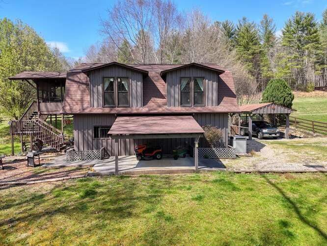 1275 Hells Hollow Road
