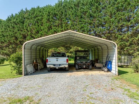 A home in Ellijay