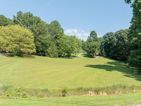 A home in Ellijay