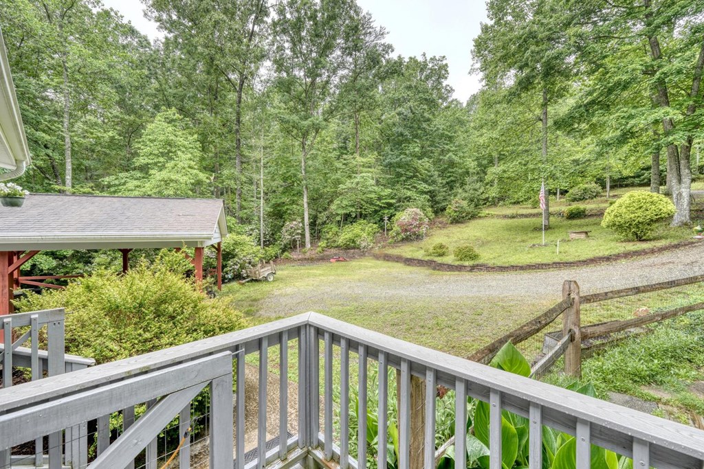 311 Lonesome Pine Trail