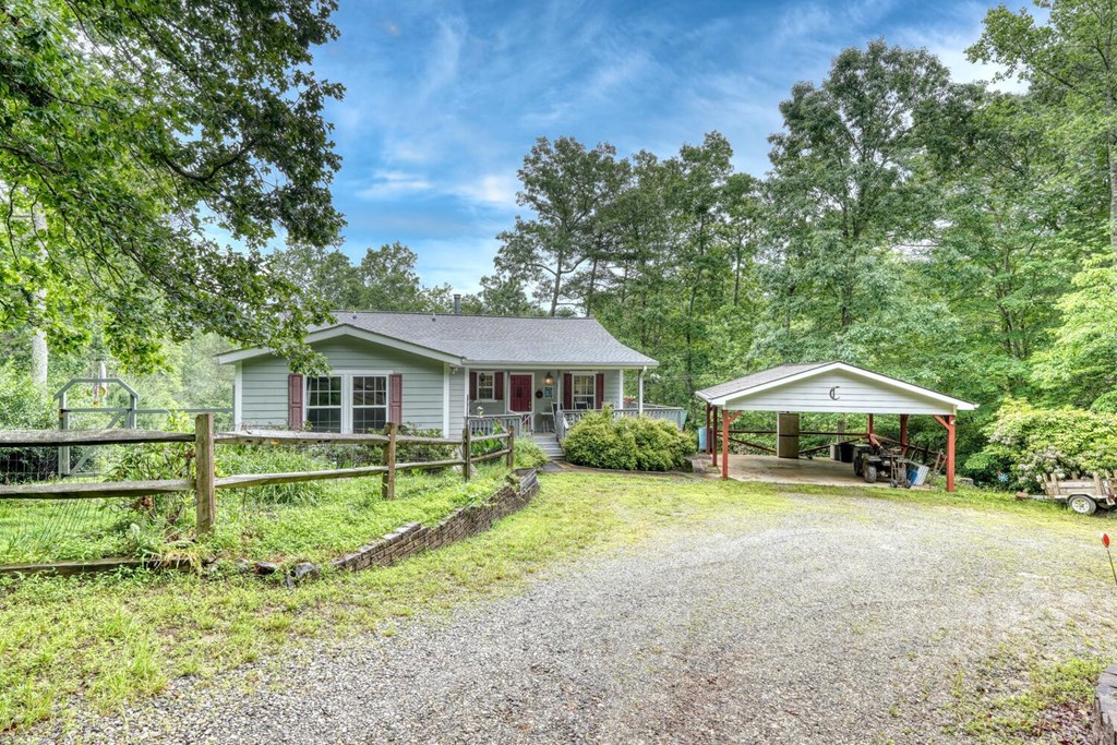 311 Lonesome Pine Trail