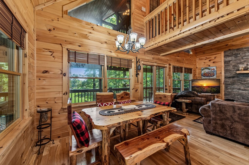 886 Spruce Circle