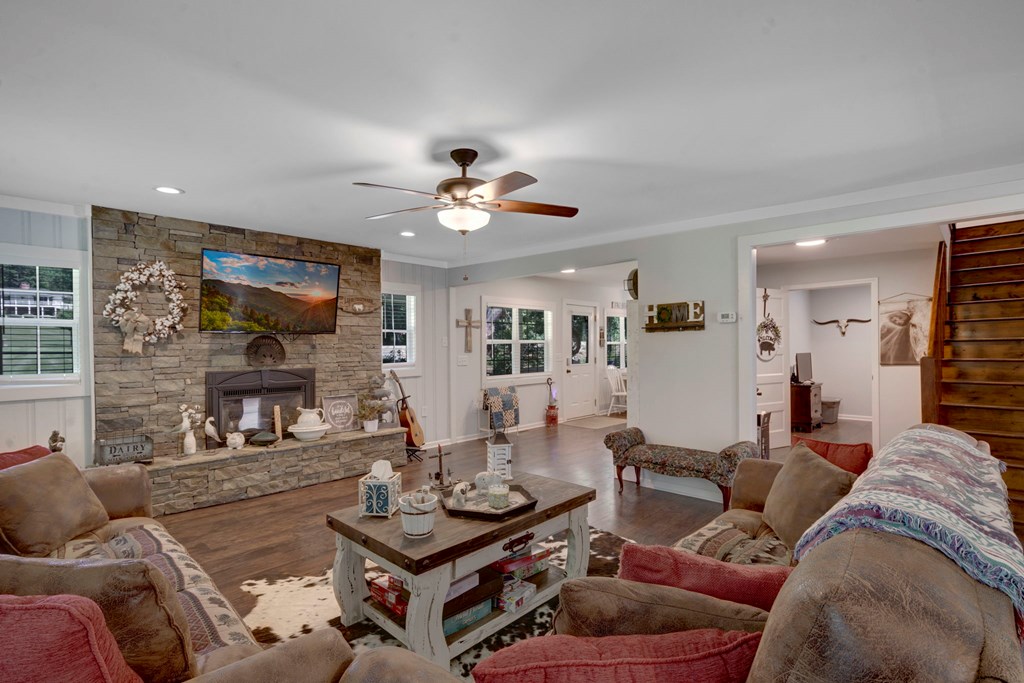 2760 Fodder Creek Road