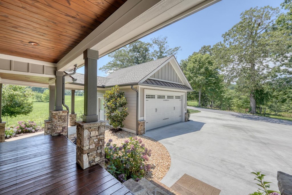 1440 Sutton Farms Road