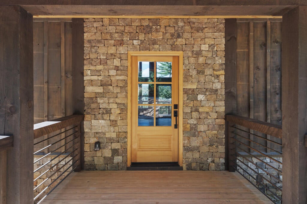 135 Morgan Trail