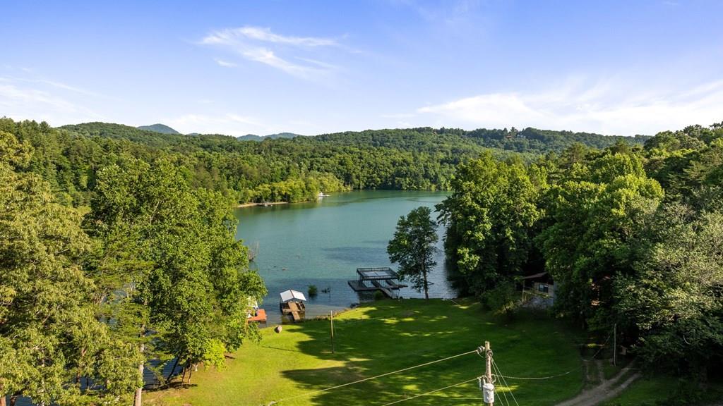 11 Collins Hollow Cove