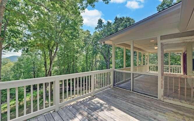 581 Ivy Knob Lane