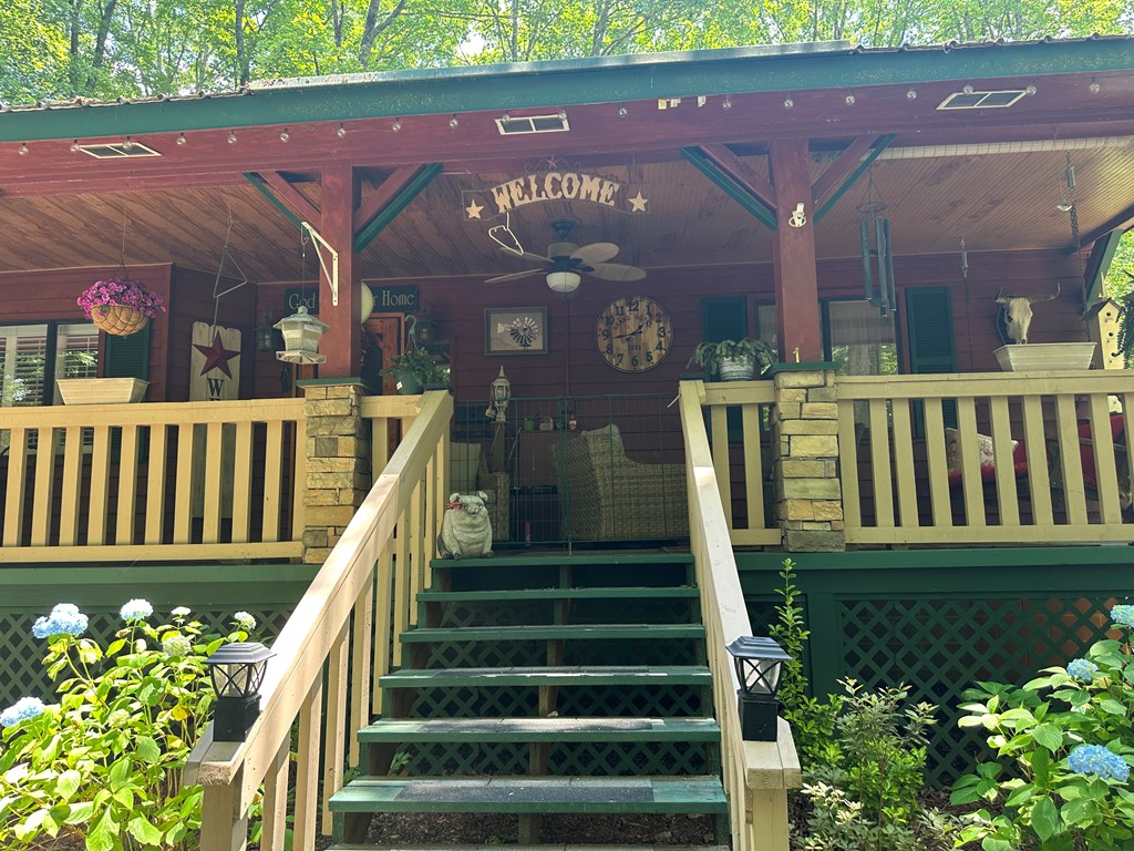 10 Whippoorwill Lane