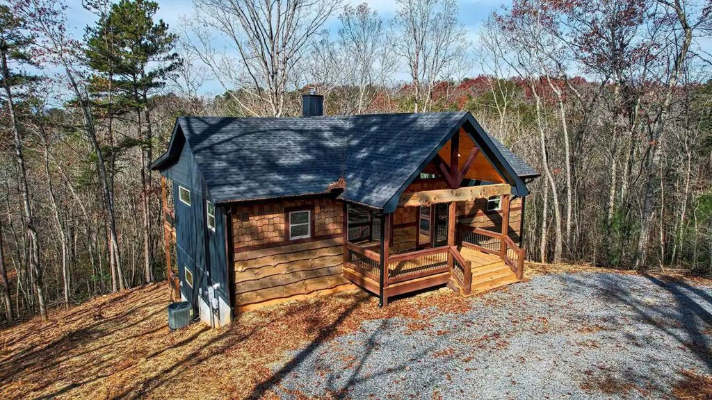 156 Ridge Oaks Way