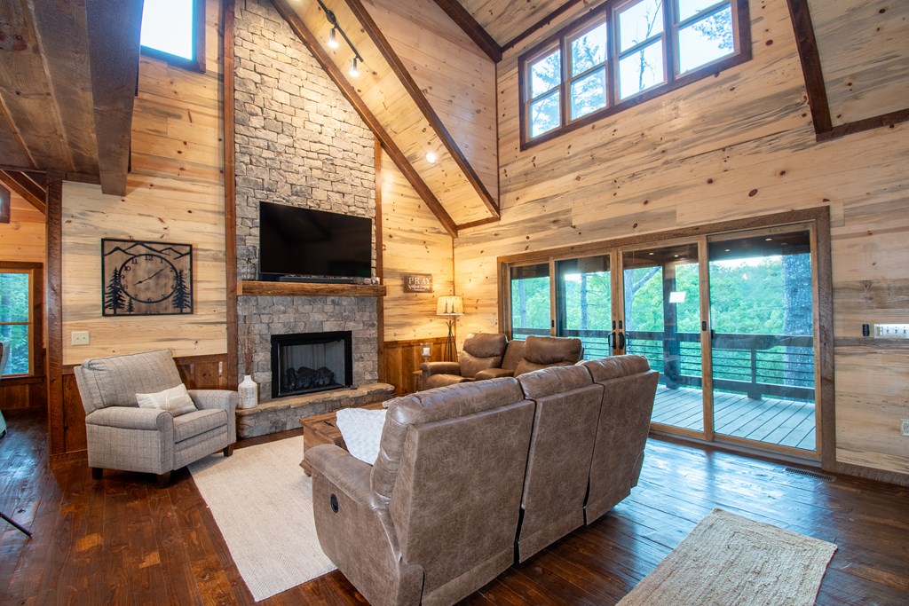 340 Hooch Holler Lane