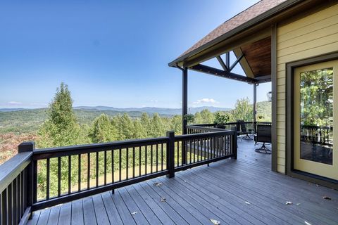 A home in Hayesville