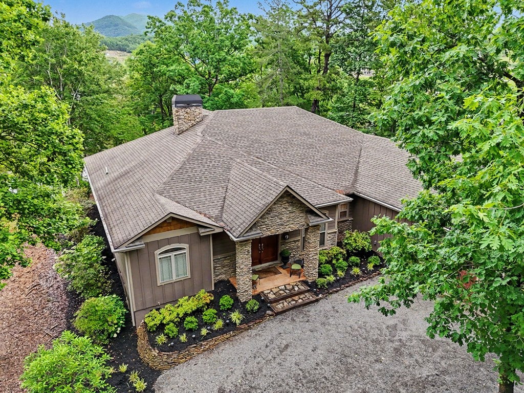 1680 Stonecrest Circle
