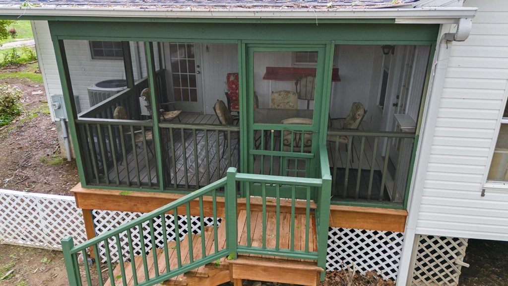 59 Tusquittee Creek Lane