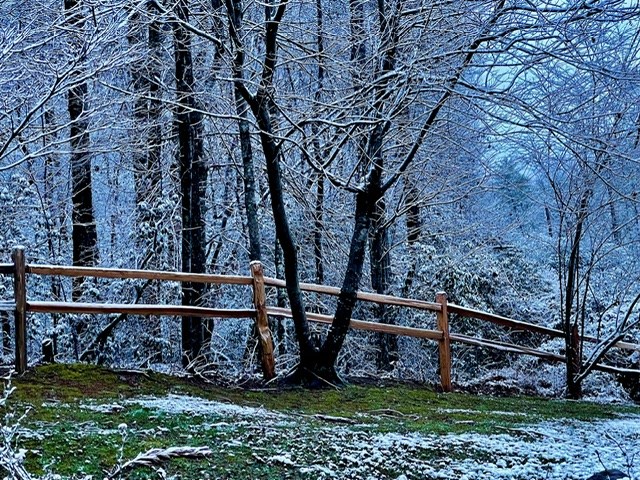 Some views stop you in your tracks.. and this is one of them! Tucked i – image 93